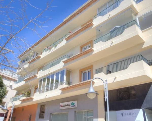 3 slaapkamer Appartement te koop in Moraira, Teulada-Moraira met garage - € 765.000 (Ref: 9844171)