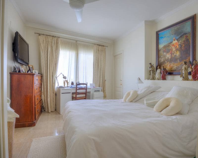 3 bedroom Apartment for sale in Moraira with garage - € 765,000 (Ref: 9844171)