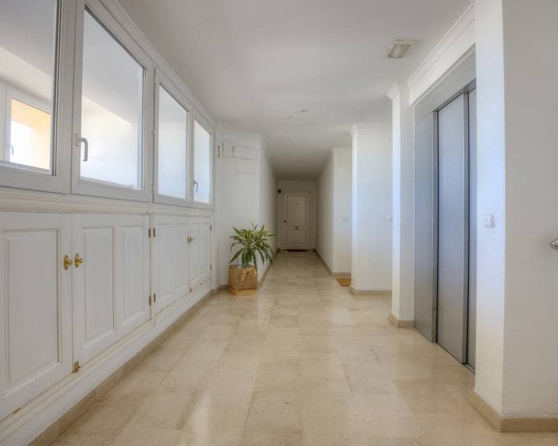 3 bedroom Apartment for sale in Moraira with garage - € 765,000 (Ref: 9844171)