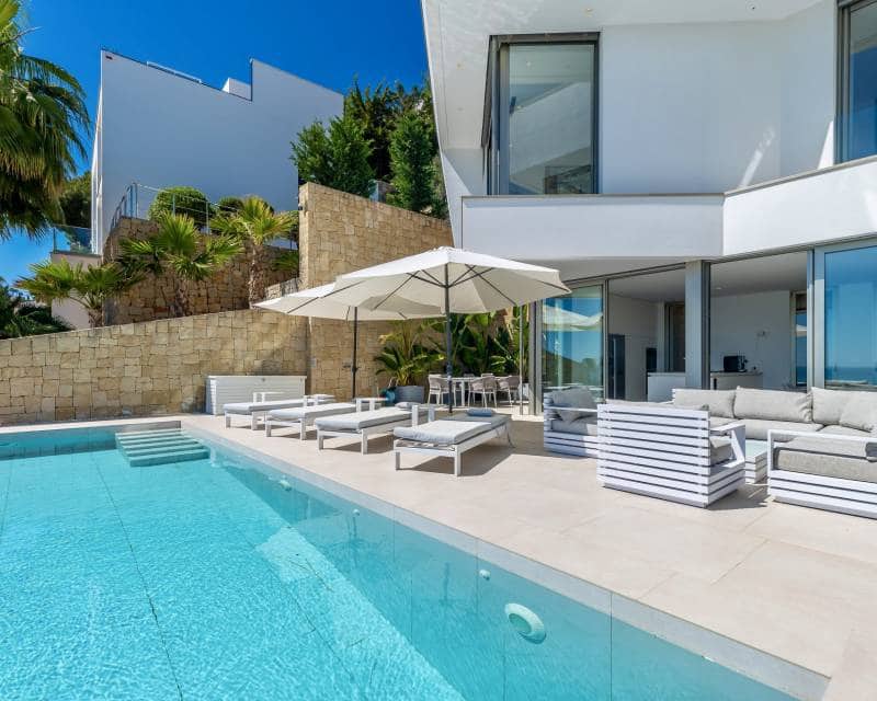 4 bedroom Villa for sale in Moraira with pool - € 3,200,000 (Ref: 9844173)