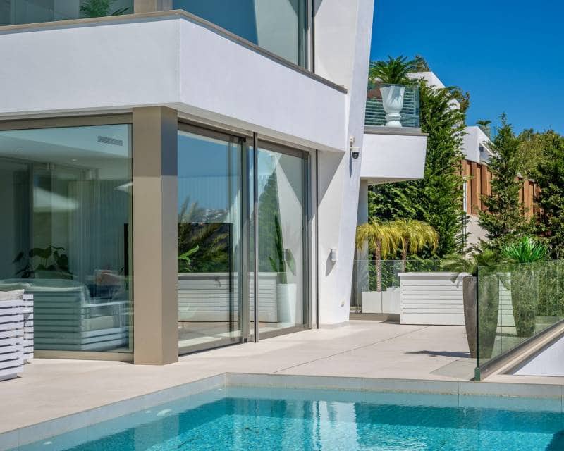 4 bedroom Villa for sale in Moraira with pool - € 3,200,000 (Ref: 9844173)