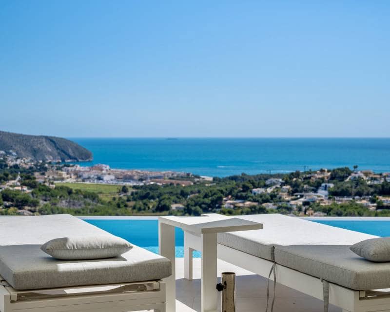 4 bedroom Villa for sale in Moraira with pool - € 3,200,000 (Ref: 9844173)