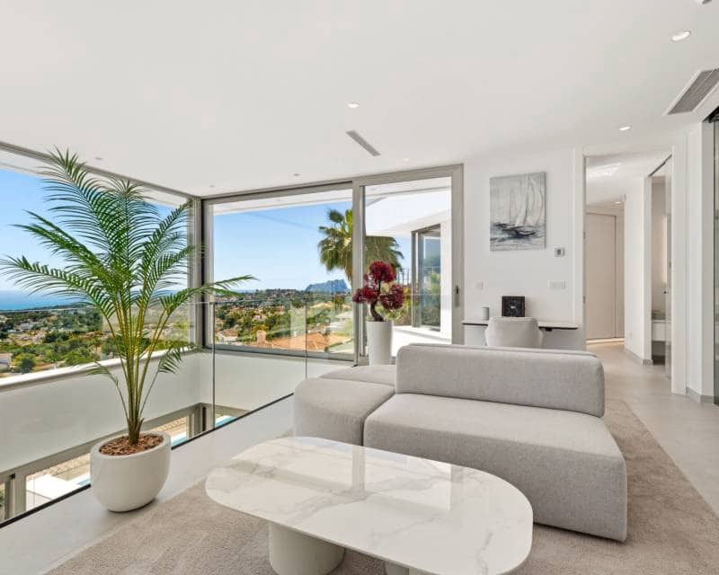 4 bedroom Villa for sale in Moraira with pool - € 3,200,000 (Ref: 9844173)