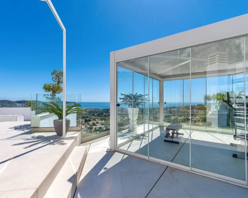 4 bedroom Villa for sale in Moraira with pool - € 3,200,000 (Ref: 9844173)
