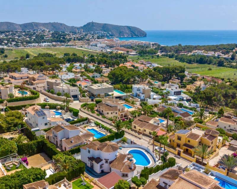 3 bedroom Villa for sale in Moraira with pool - € 1,150,000 (Ref: 9844174)