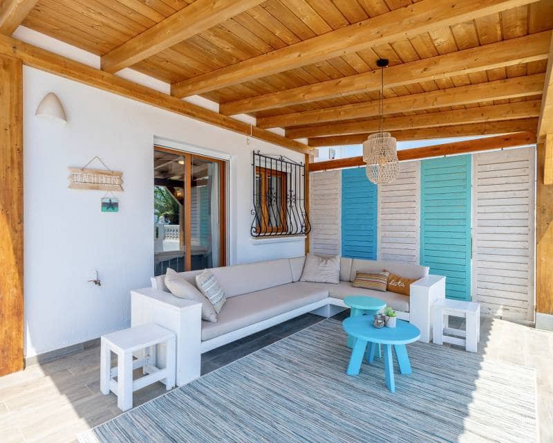 3 bedroom Villa for sale in Moraira with pool - € 1,150,000 (Ref: 9844174)