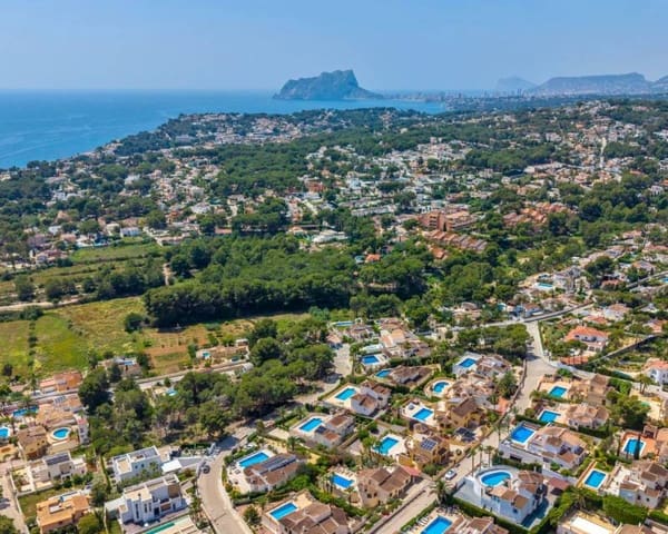 3 Zimmer Villa zu verkaufen in Moraira, Teulada-Moraira mit Pool - 1.150.000 € (Ref: 9844174)