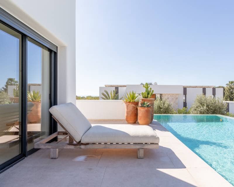 4 bedroom Villa for sale in Moraira with pool - € 2,190,000 (Ref: 9844175)