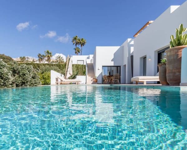 4 soverom Villa til salgs i Moraira, Teulada-Moraira med svømmebasseng - € 2 190 000 (Ref: 9844175)