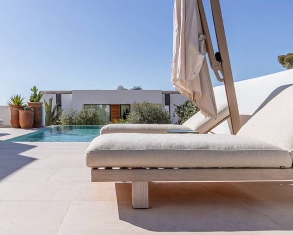 4 soverom Villa til salgs i Moraira, Teulada-Moraira med svømmebasseng - € 2 190 000 (Ref: 9844175)
