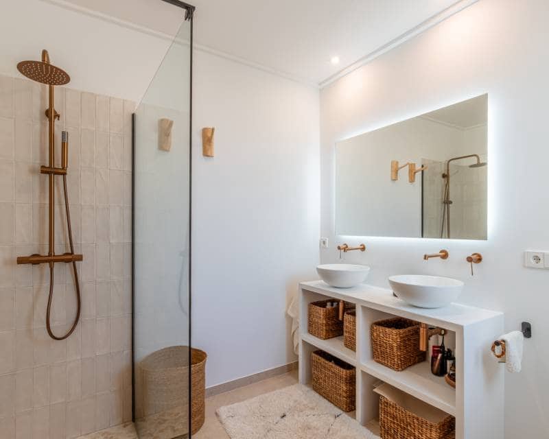 4 bedroom Villa for sale in Moraira with pool - € 2,190,000 (Ref: 9844175)