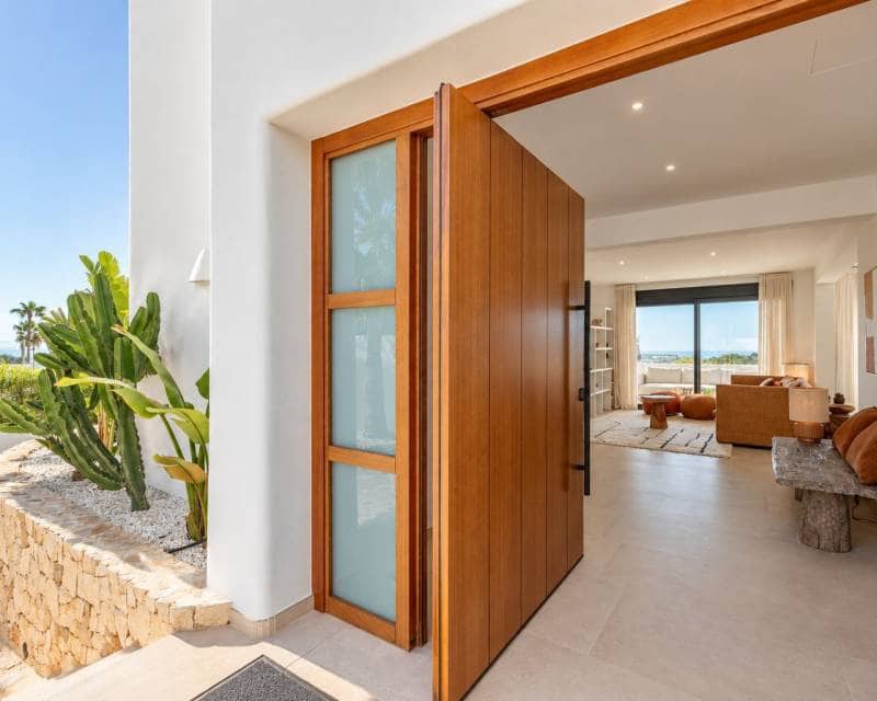 4 bedroom Villa for sale in Moraira with pool garage - € 1,995,000 (Ref: 9844175)