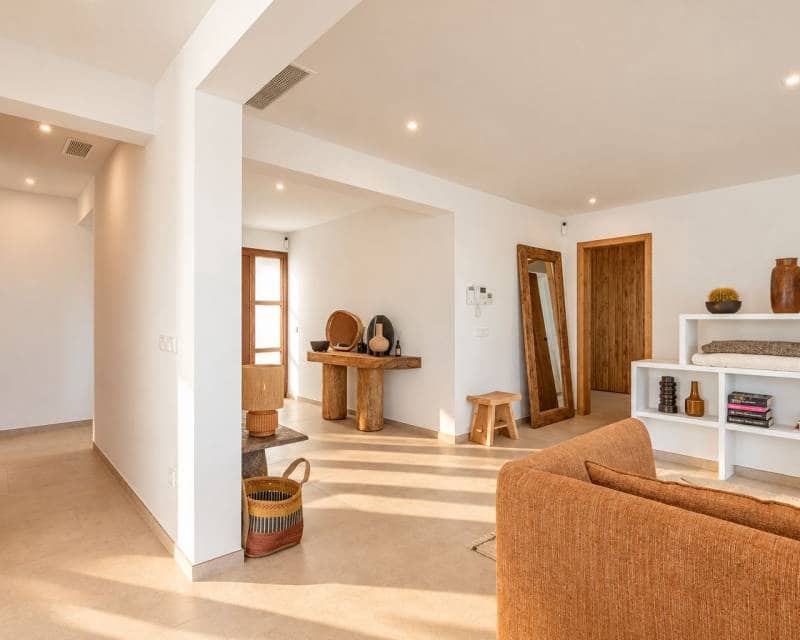 4 bedroom Villa for sale in Moraira with pool garage - € 1,995,000 (Ref: 9844175)