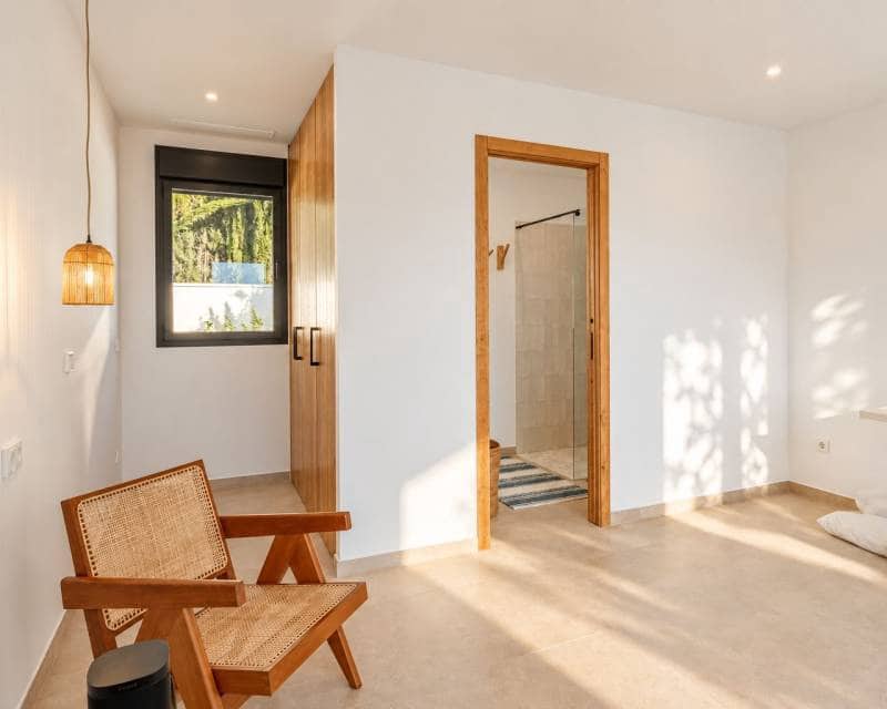 4 bedroom Villa for sale in Moraira with pool garage - € 1,995,000 (Ref: 9844175)