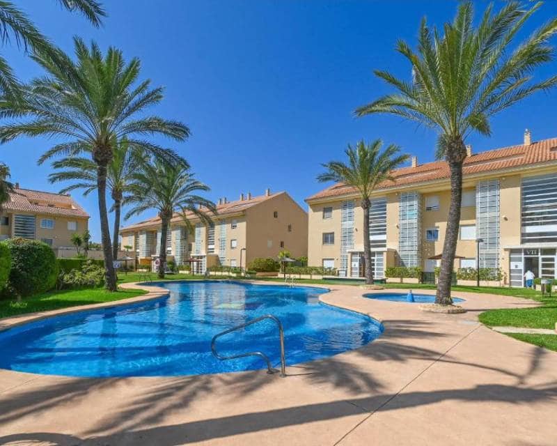 2 bedroom Apartment for sale in Javea / Xabia with pool - € 365,000 (Ref: 9844176)
