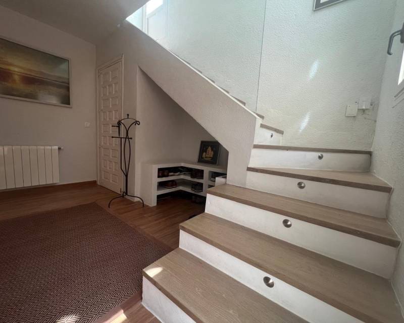 Chalet de 5 habitaciones en Adsubia en venta - 630.000 € (Ref: 9844178)