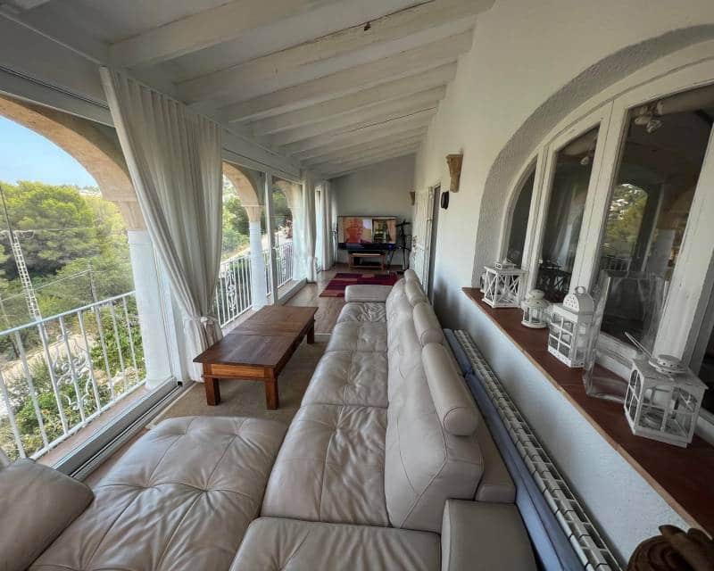 Chalet de 5 habitaciones en Adsubia en venta - 630.000 € (Ref: 9844178)
