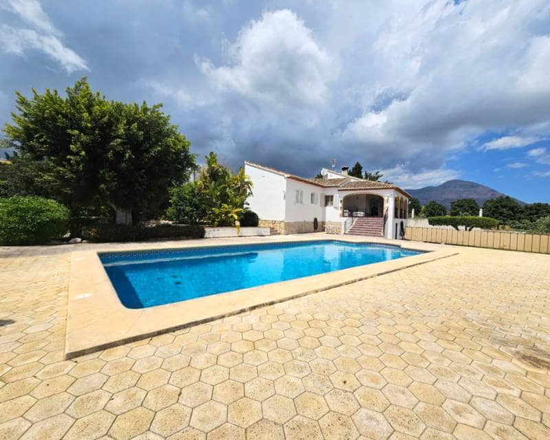 6 soverom Villa til salgs i Javea / Xabia med svømmebasseng - € 1 500 000 (Ref: 9844179)