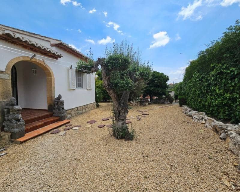 6 soverom Villa til salgs i Javea / Xabia med svømmebasseng - € 1 500 000 (Ref: 9844179)