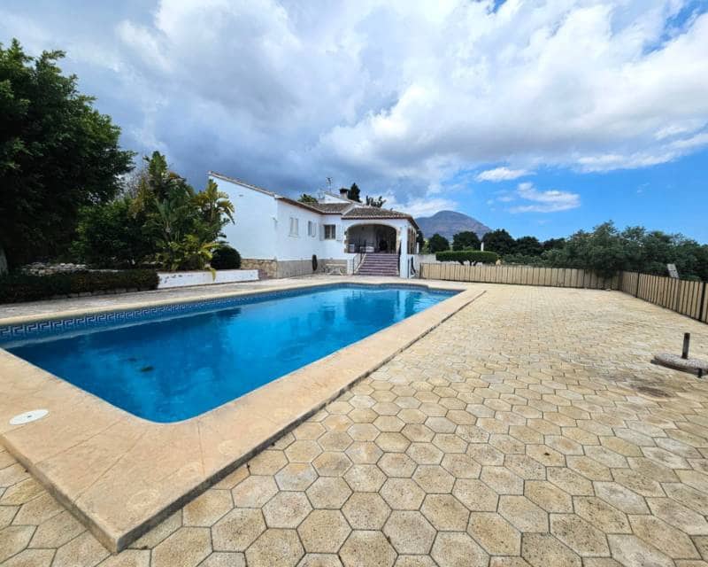 6 soverom Villa til salgs i Javea / Xabia med svømmebasseng - € 1 500 000 (Ref: 9844179)