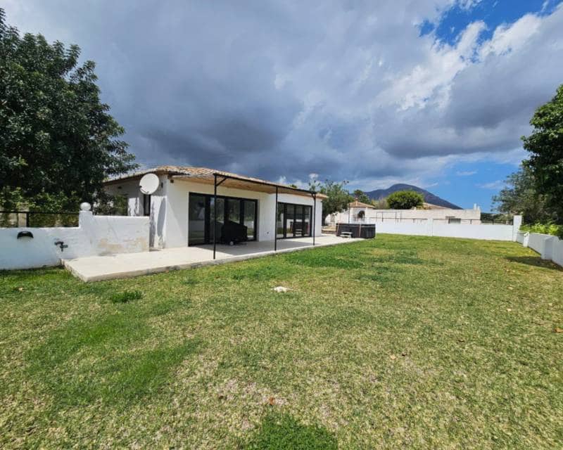 6 soverom Villa til salgs i Javea / Xabia med svømmebasseng - € 1 500 000 (Ref: 9844179)