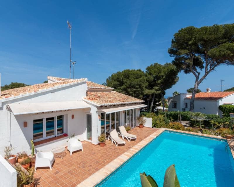 3 sovrum Villa till salu i Javea / Xabia med pool - 790 000 € (Ref: 9844181)