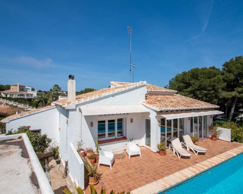 3 sovrum Villa till salu i Javea / Xabia med pool - 790 000 € (Ref: 9844181)