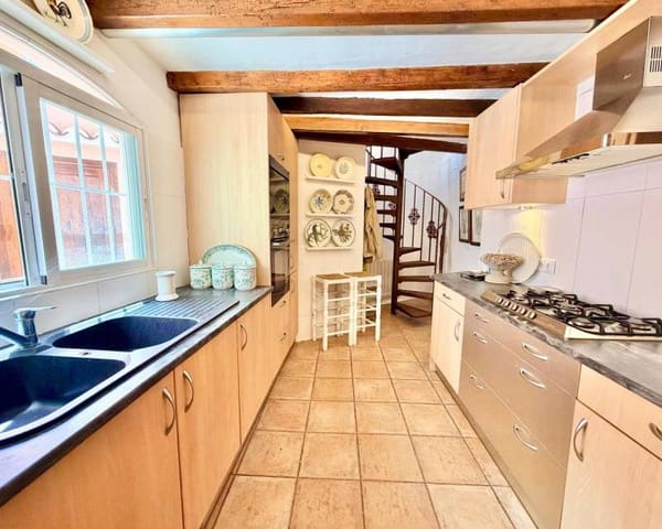 3 sovrum Hus till salu i Centro ciudad, Javea / Xàbia - 525 000 € (Ref: 9844185)