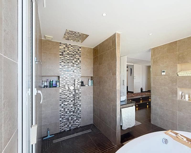 4 bedroom Villa for sale in Benitachell / Benitatxell with pool - € 1,550,000 (Ref: 9847552)