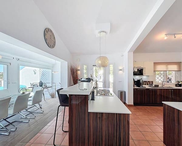 4 sypialnia Willa na sprzedaż w Benitachell / Benitatxell z basenem - 1 550 000 € (Ref: 9847552)