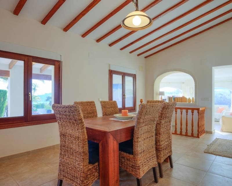 5 sovrum Villa till salu i Montemar med pool garage - 799 000 € (Ref: 9892605)