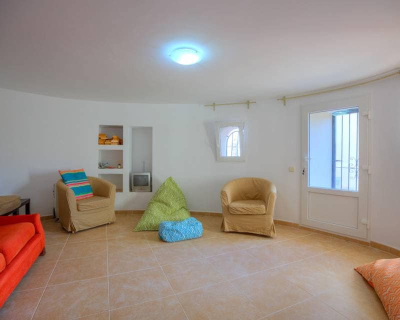 5 sovrum Villa till salu i Montemar med pool garage - 799 000 € (Ref: 9892605)