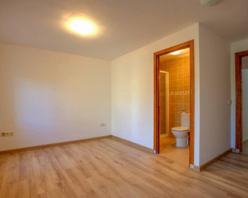 5 sovrum Villa till salu i Montemar med pool garage - 799 000 € (Ref: 9892605)