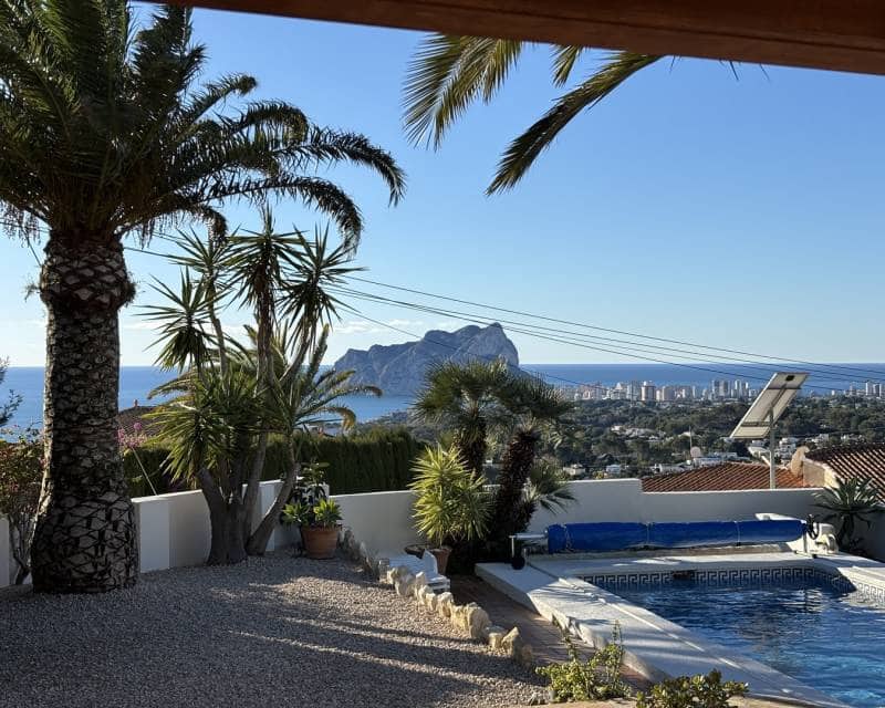 5 sovrum Villa till salu i Montemar med pool garage - 799 000 € (Ref: 9892605)