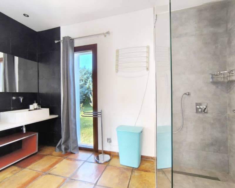 5 camera da letto Villa in vendita in Ondara con piscina - 1.400.000 € (Rif: 9892606)