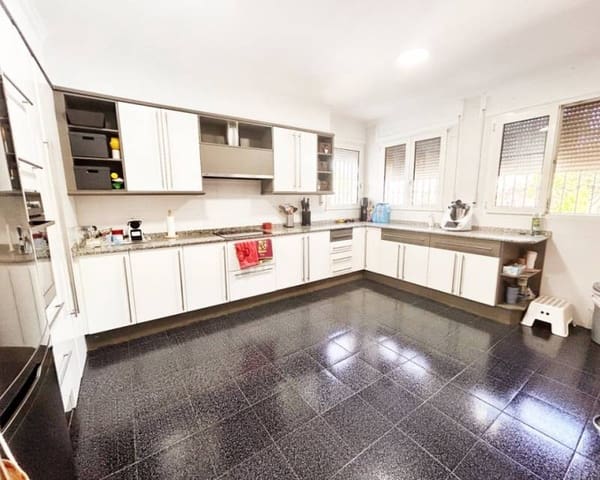 5 slaapkamer Villa te koop in Dénia met zwembad - € 1.053.000 (Ref: 9892607)
