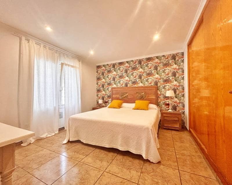 5 slaapkamer Villa te koop in Denia met zwembad - € 1.053.000 (Ref: 9892607)