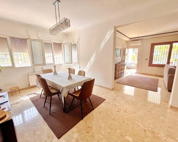 5 slaapkamer Villa te koop in Dénia met zwembad - € 1.053.000 (Ref: 9892607)