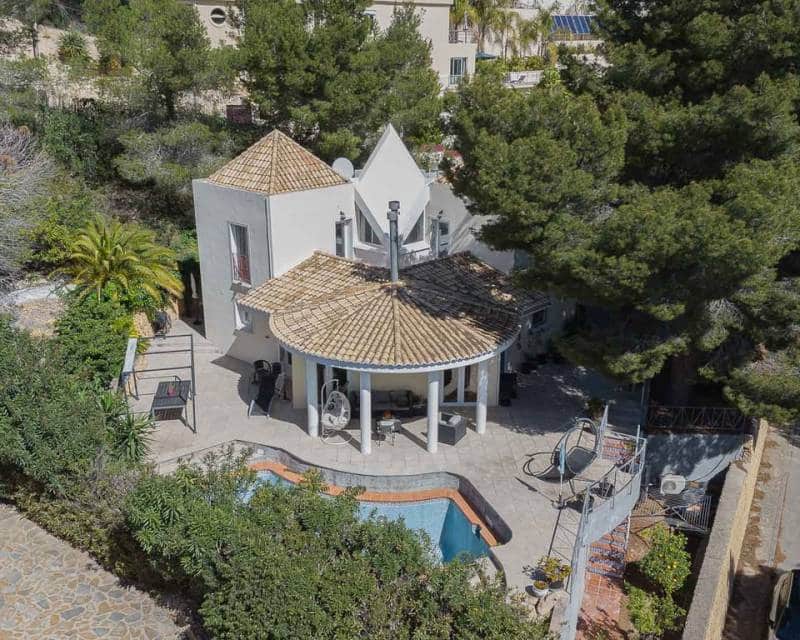 3 slaapkamer Villa te koop in Altea met zwembad - € 530.000 (Ref: 9892609)