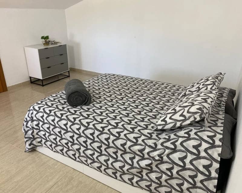 5 chambre Villa/Maison à vendre à Orba avec piscine garage - 499 000 € (Ref: 9892610)