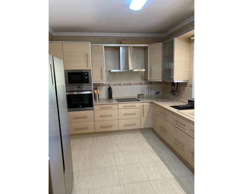 5 chambre Villa/Maison à vendre à Orba avec piscine garage - 499 000 € (Ref: 9892610)