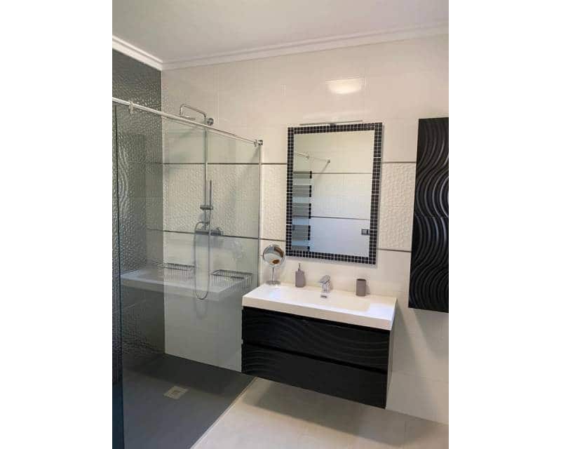 5 chambre Villa/Maison à vendre à Orba avec piscine garage - 499 000 € (Ref: 9892610)