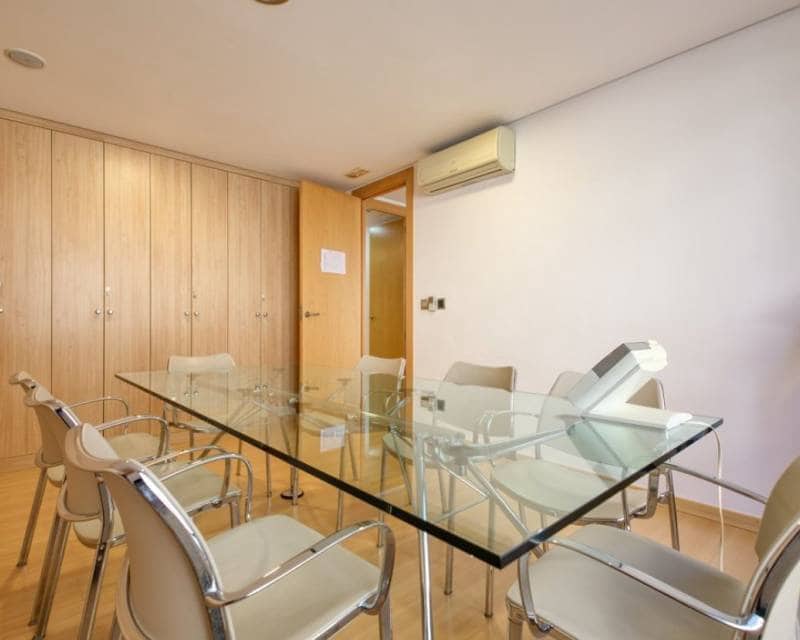 Bureau à louer à Javea / Xabia - 600 € (Ref: 9892616)