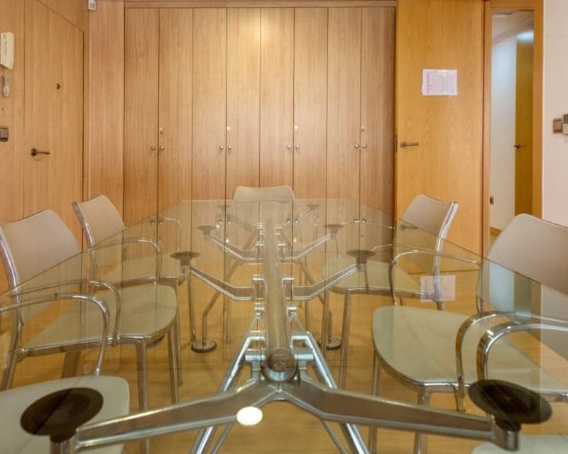 Bureau à louer à Javea / Xabia - 600 € (Ref: 9892616)