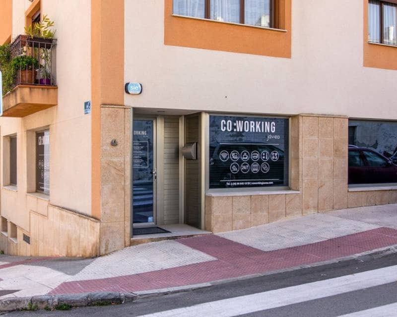 Bureau à louer à Javea / Xabia - 600 € (Ref: 9892616)