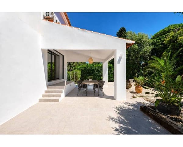 Chalet de 12 habitaciones en Javea / Xàbia en venta con piscina garaje - 2.250.000 € (Ref: 9892934)