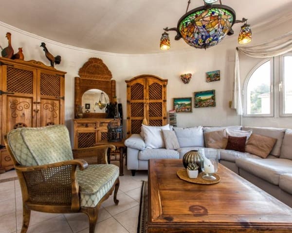 Chalet de 4 habitaciones en Benissa en venta con piscina garaje - 549.000 € (Ref: 9897383)