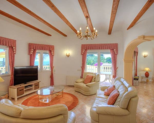 4 soveværelse Villa til salg i Benissa med swimmingpool garage - € 1.100.000 (Ref: 9918878)
