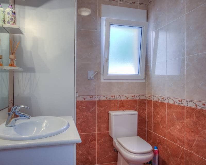 4 soveværelse Villa til salg i Benissa med swimmingpool garage - € 1.100.000 (Ref: 9918878)