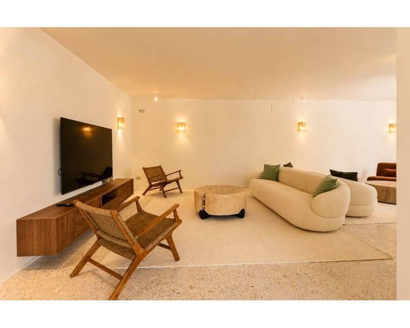 7 Zimmer Villa zu verkaufen in Javea / Xabia mit Pool - 2.900.000 € (Ref: 9918879)